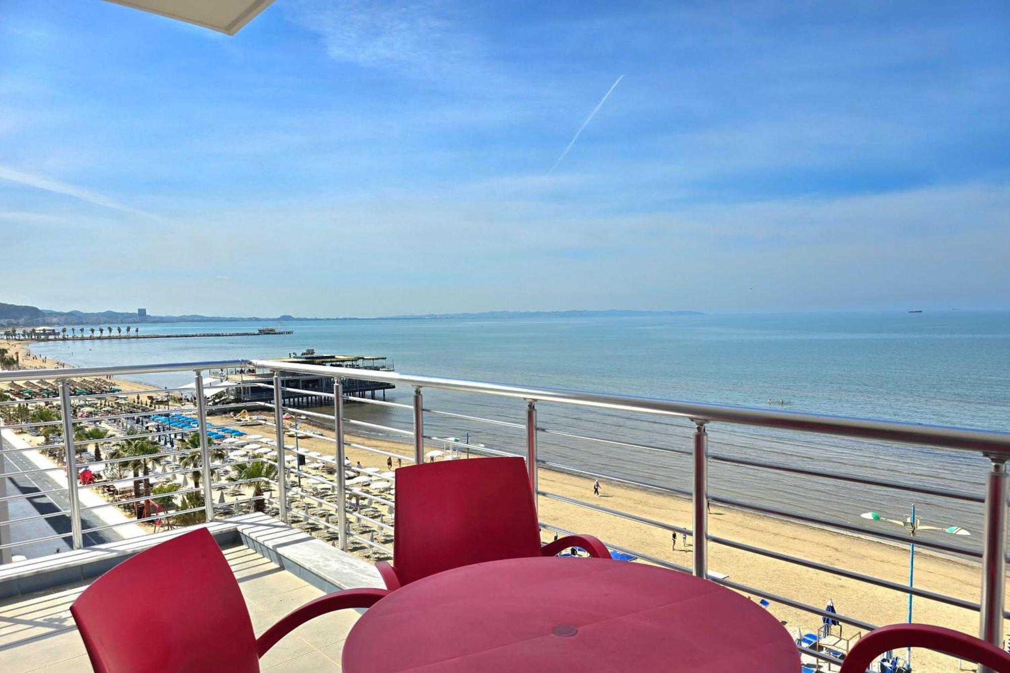 Sea View Apartments In Durres Luaran gambar